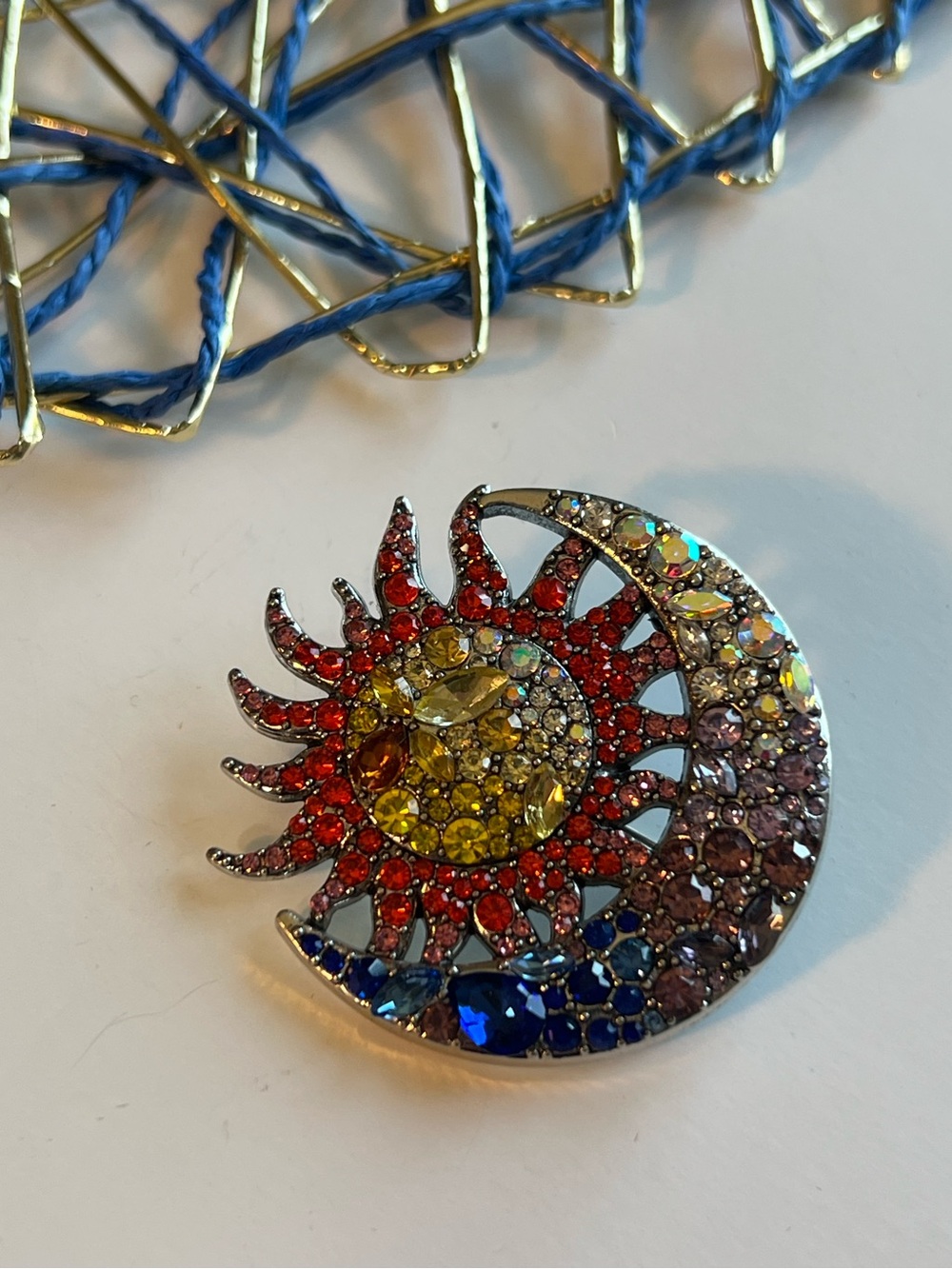 Celestial Sun & Moon Rhinestone Brooch Pin – Colorful Crystal Statement vintage
